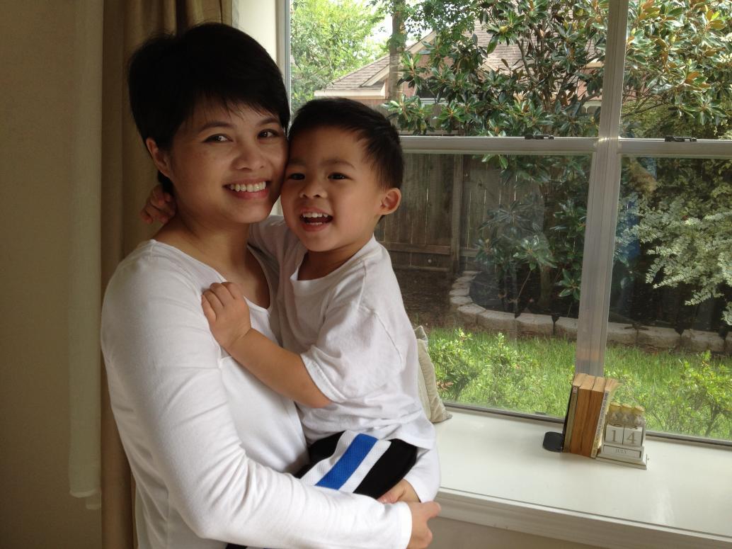 Ba Mẹ cứ lo không biết con có ghét em không...