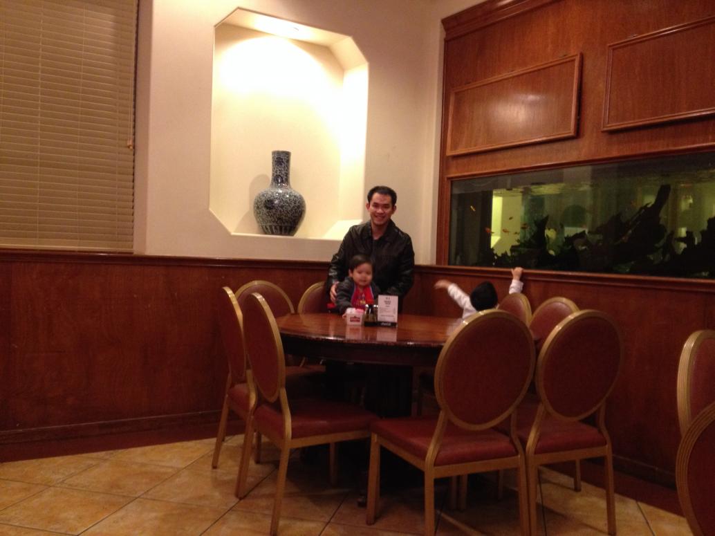 Bởi vậy khi nào đi ăn thì giao cho Lâm coi, hihi.