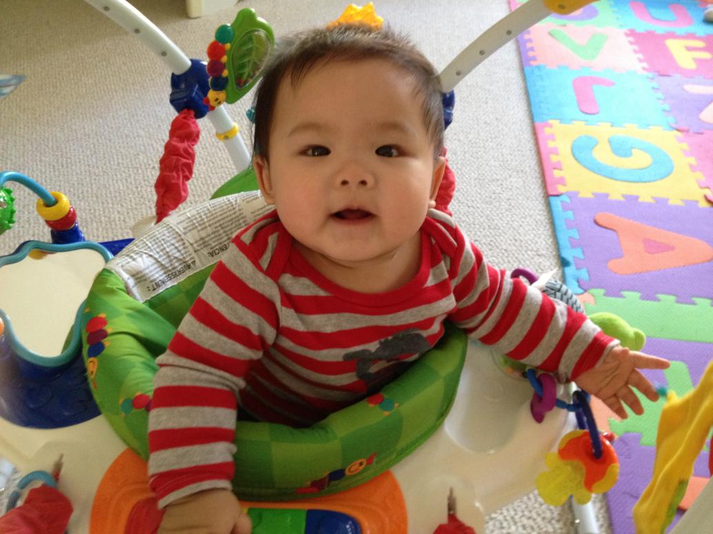 Thỉnh thoảng lại vô ghế nhảy này cho mọi người nghỉ tay một chút.