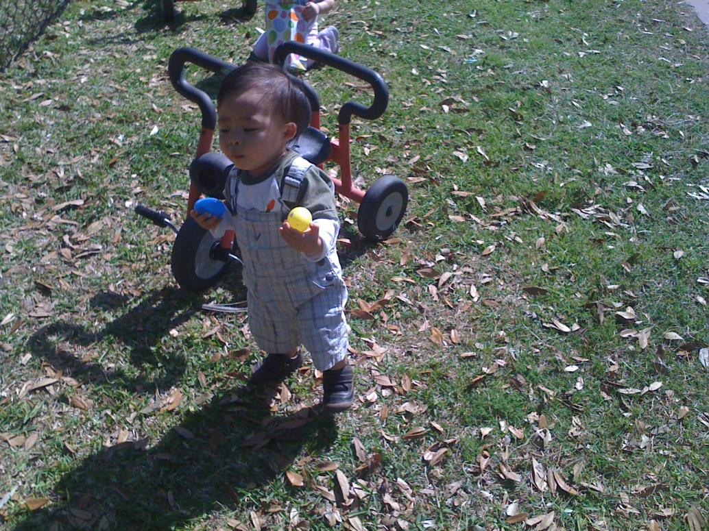 Hai trứng luôn, hihi, coi chừng rớt