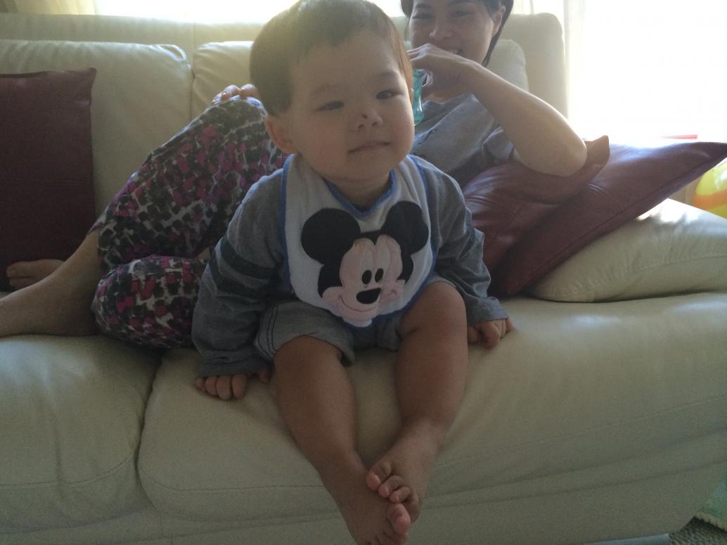 Cúc Ky ở nhà thấy Lâm về mừng lắm.