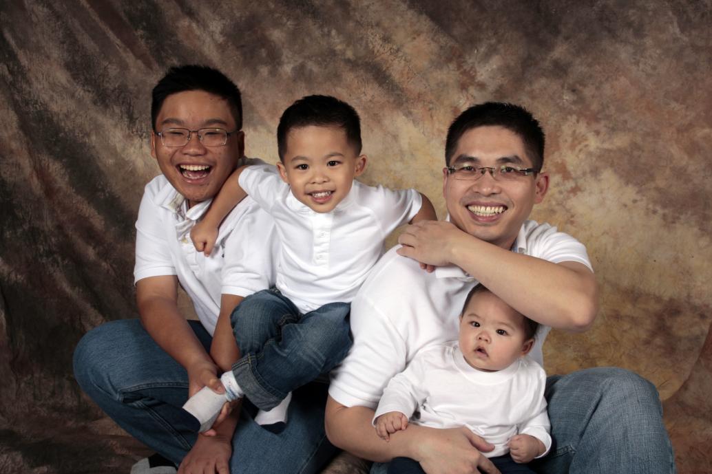 ...sắp ra đằng trước rồi..