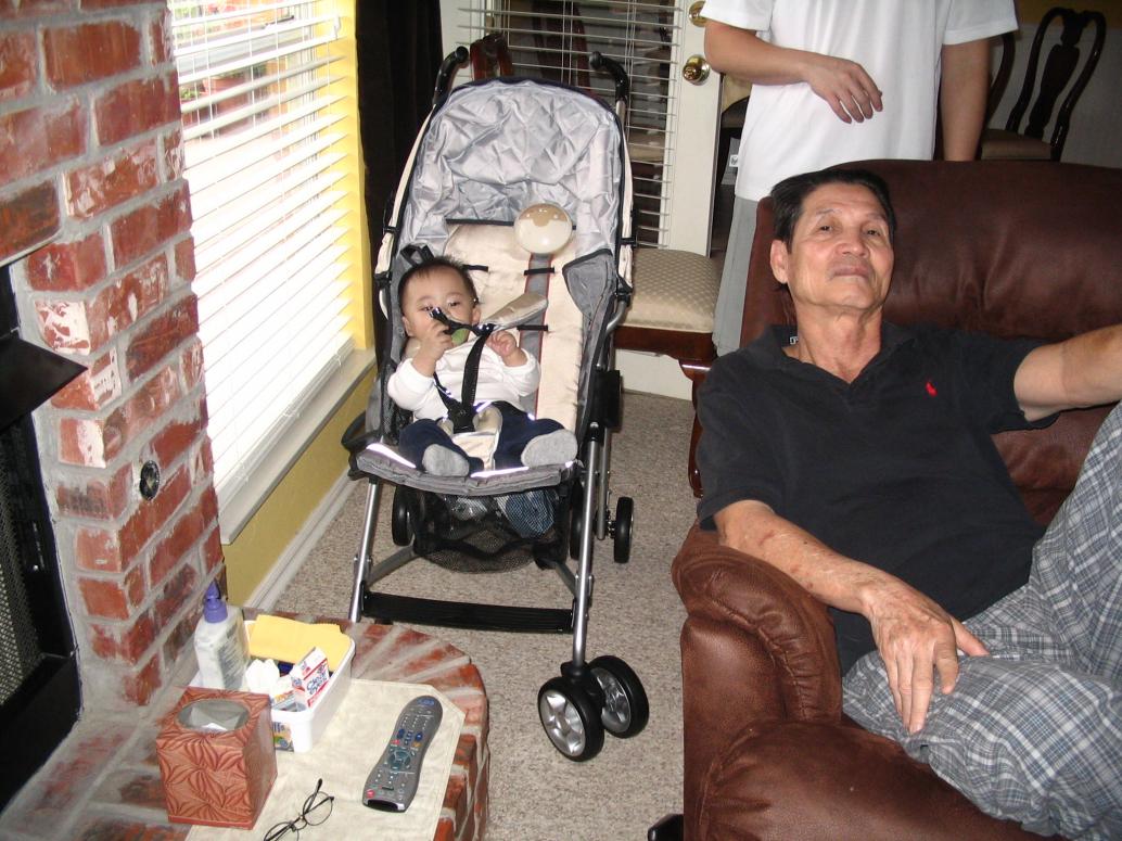 Ông Nội cũng mệt luôn