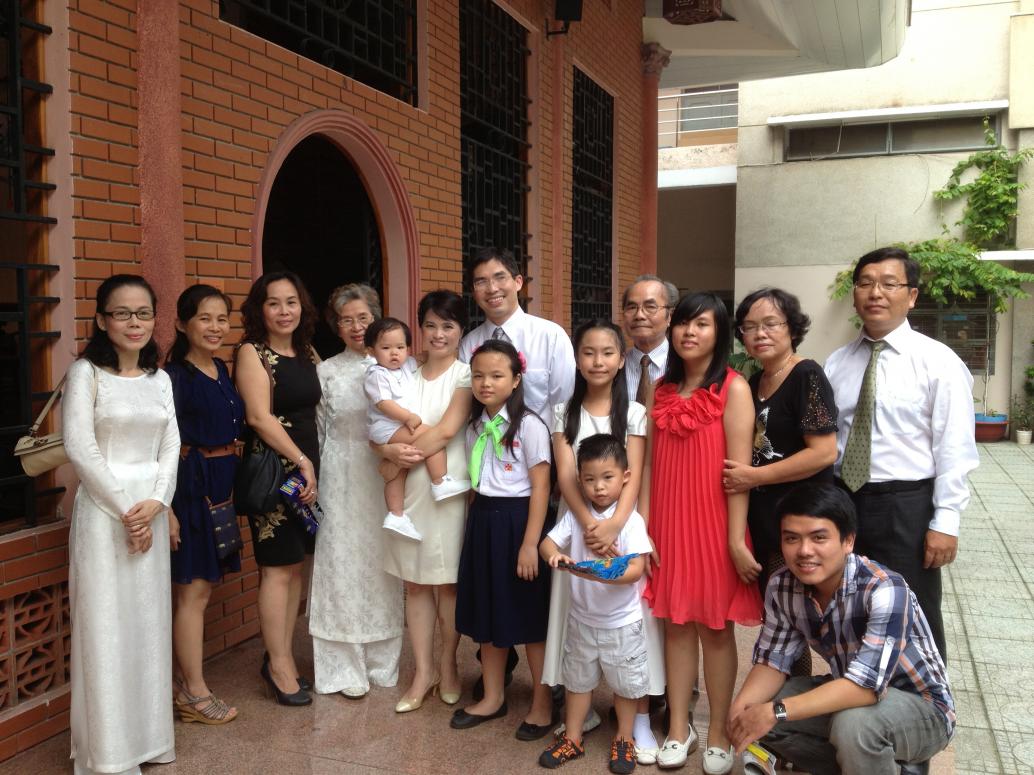 Cảm tạ Chúa vì mọi sự tốt lành. Cám ơn mọi người tới dự lễ cho em.