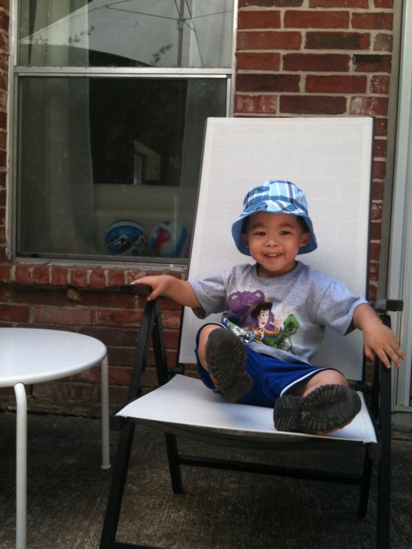 Dọn ghế này hả Ba?