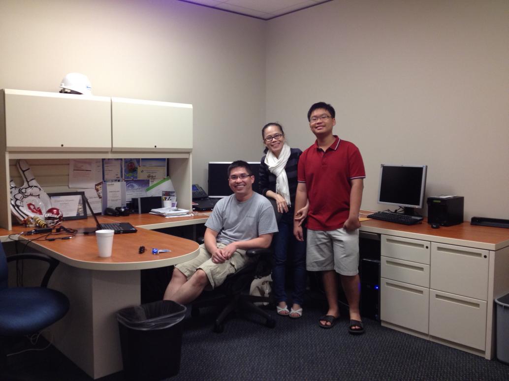 ...văn phòng Ba làm.