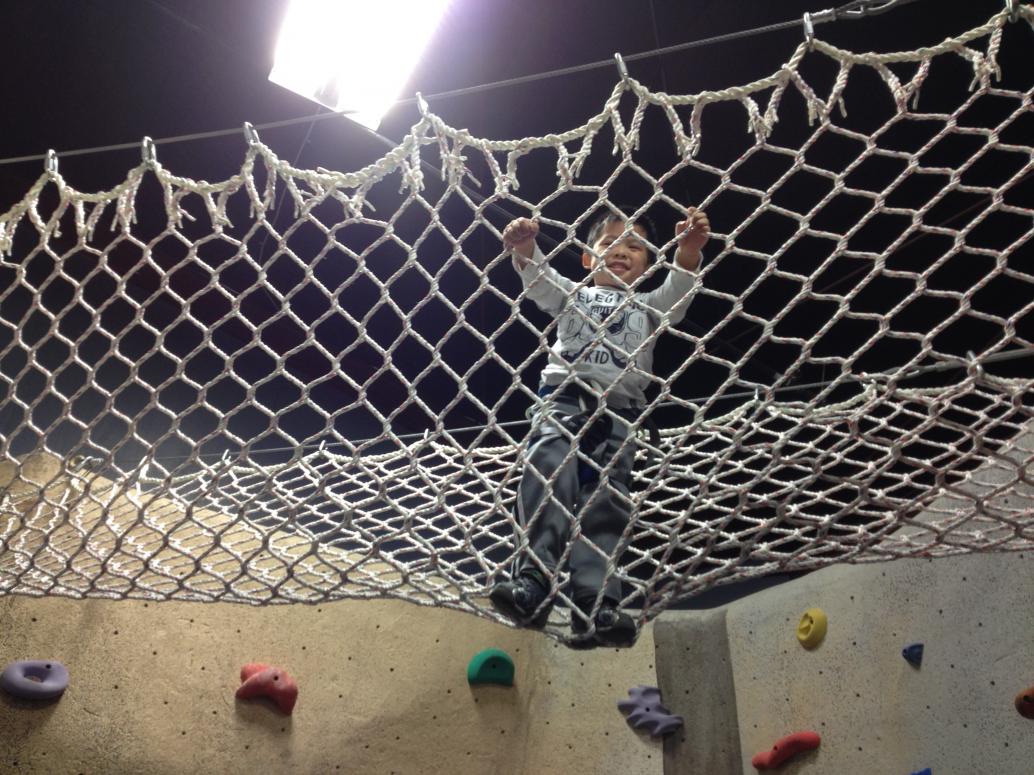 Chỗ này có đủ trò leo trèo