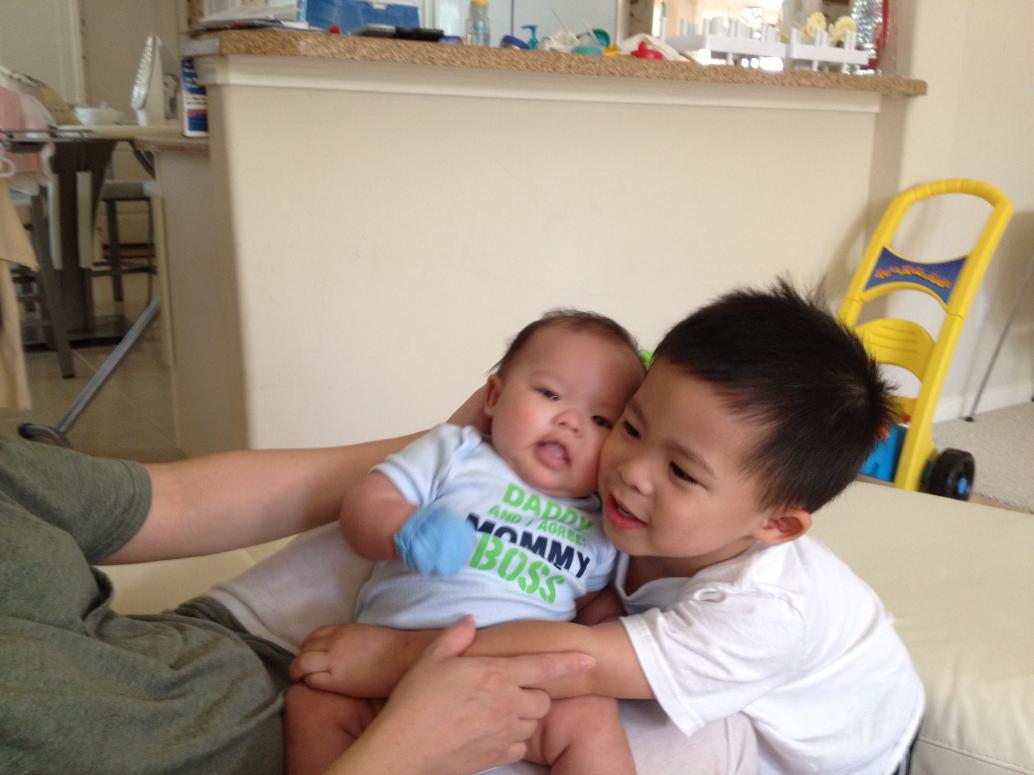 Ôm em cái nữa!