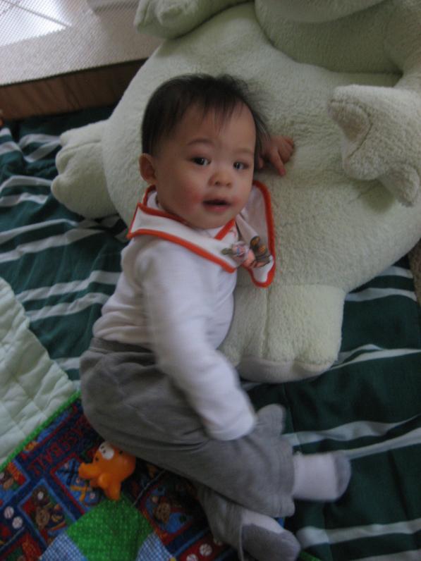 Ba đi rồi thì con leo con ếch đỡ