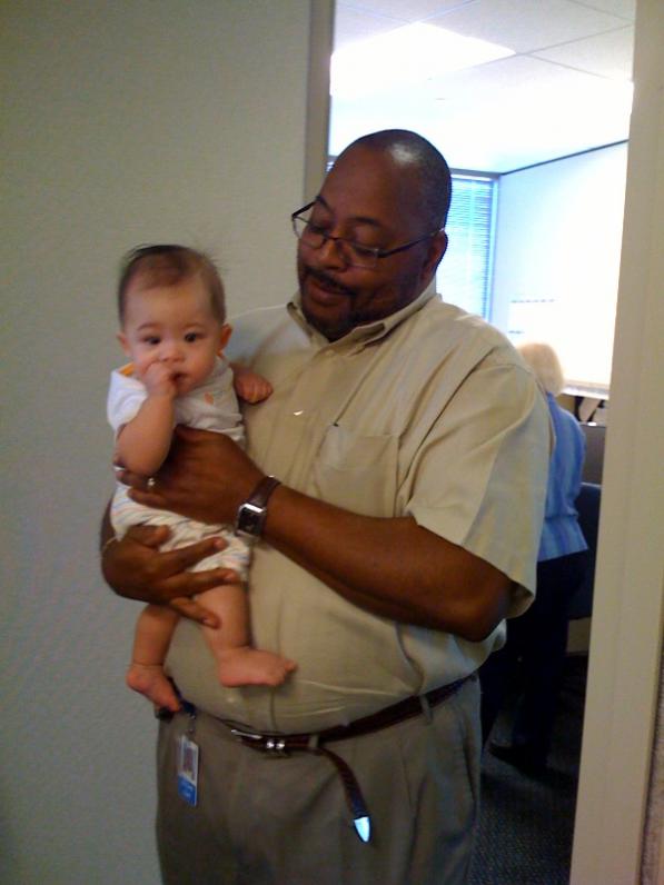 ...tới ông bự Bernard..