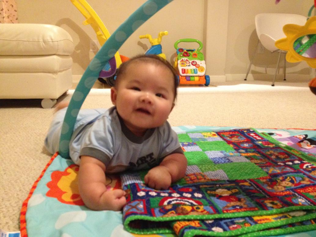 Ngày 10/11/2012 em biết lật!!