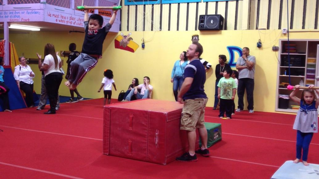 ...để đu dây...