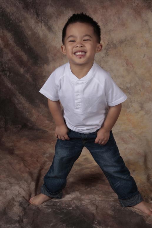 Cúc Cu đây! Đợi nãy giờ nên tới phiên là cười tít mắt.