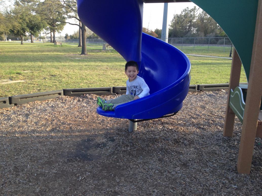 Cầu tuột nào cũng thử.